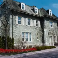 24 Sussex needs rehab, not a grand redesign