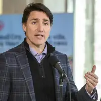 Prime Minister Justin Trudeau heads to Nunavut for signing on transfer of powers