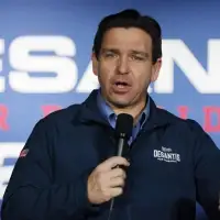 Ron DeSantis ends his struggling presidential bid before New Hampshire and endorses Donald Trump