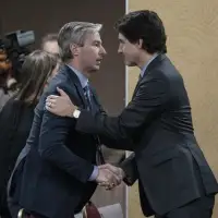 Nova Scotia premier joins calls for meeting with Trudeau about carbon pricing