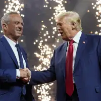 RFK Jr. suspends his presidential bid and backs Donald Trump before appearing with him at his rally