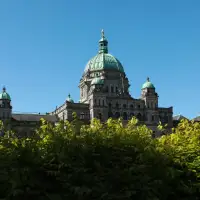 'Free Palestine' banner hung on B.C. legislature sets off probe of 'security breach'