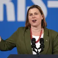 Haunted by 2016, some Michigan Democrats worry that Harris remains ill-defined in swing state