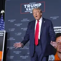 Trump heads to Aurora, Colorado, to drive his anti-immigration message