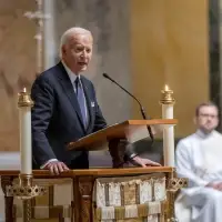 Biden eulogizes Ethel Kennedy as 'hero' who put her own stamp on country