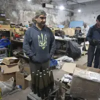 Americans helping Ukraine's war efforts say the US hasn't done enough
