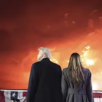 Trump meets with GOP senators as supporters cheer his return on eve of inauguration