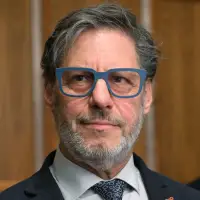 Quebec replaces digital technology minister who resigned over auto board scandal
