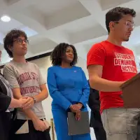 Following FSU shooting, students call on lawmakers to block effort to lower gun-buying law
