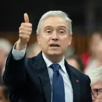 House unanimously adopts Liberals' promised income tax cut