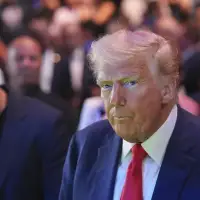 Trump attends UFC championship fight in New Jersey, taking a break from politics, Musk feud