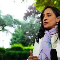Approximately 55 Canadians have been detained by ICE, minister says