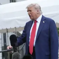 Judges consider whether Trump can use wartime act against Venezuelan gang Tren de Aragua