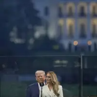 Melania Trump meets with patients, visits garden at Washington children's hospital