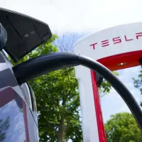 Millions of dollars in Tesla EV rebate claims were legitimate, Ottawa says