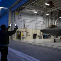 DND to start construction on F-35 hangars despite review