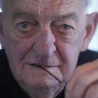 Award-winning AP photographer Bob Daugherty captured history with speed and persistence