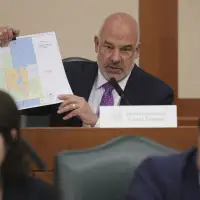 Texas Democrats arrive in Illinois to block vote back home on redrawn House maps sought by Trump