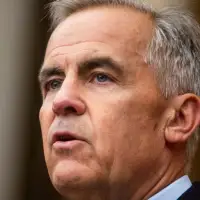 Trump ‘a potential risk’ for Carney and his ‘full-throttle government,’ says Nanos, but he’s still preferred PM