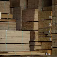 U.S. in final decision to hike Canadian softwood duties, tells officers to collect