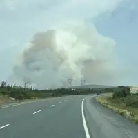 20,000 people ready to flee as new fire roars south of Newfoundland's largest city
