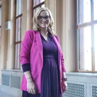 Ontario still short of long-term care bed goal, data in fiscal update show