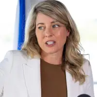 'Dangerous decision': Telecom CEO blasts Joly’s decision to uphold CRTC's wholesale internet rules