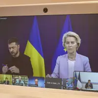 Ukraine's allies meet as Zelenskyy travels to Washington to meet with Trump
