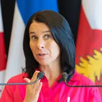 Montreal mayor wants Quebec government to appoint a homelessness minister