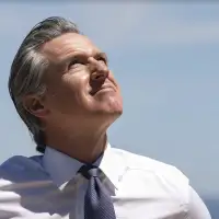 Obama applauds Newsom's California redistricting plan as 'responsible' as Texas GOP pushes new maps