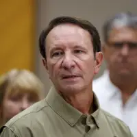 Louisiana urges Supreme Court to bar use of race in redistricting, in attack on Voting Rights Act