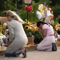 Minneapolis shooting reignites debate over gun control and prayer