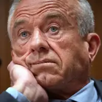 RFK. Jr's family members say he is a 'threat' to Americans' health and call for his resignation