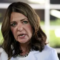 Alberta's Smith says tight budget means teachers face a stark choice in bargaining