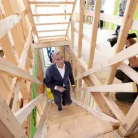 Build Canada Homes aims to build 4,000 housing units on federal land: Carney