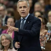Carney says U.S. ‘relationship is good,’ texts ‘modern man’ Trump often