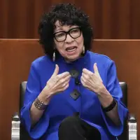Sotomayor urges better civic education so people know difference between presidents and kings