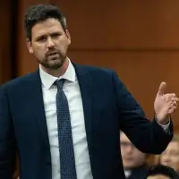 Government to table bill Friday criminalizing use of certain symbols to promote hate