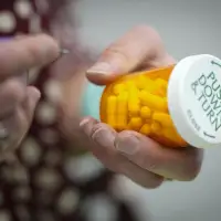 Think tank calls on Ottawa to abandon single-payer pharmacare model
