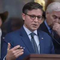 Senate rejects competing bills to fund government, increasing risk of shutdown on Oct. 1