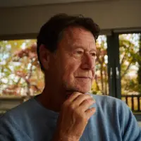 Robert Lantos' 'Rise of the Raven' showcases opulence and geopolitical tensions