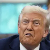 Trump ramps up retribution campaign with push for Bondi to pursue cases against his foes