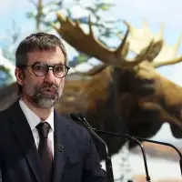 Liberals say they have 'no intention' of repealing Online News and Streaming Acts. For now