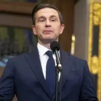 Conservatives seize on Liberals’ ‘law-and-order vacuum’ as Trump anxiety wanes, but ‘MAGA North’ comparisons still a concern, say strategists