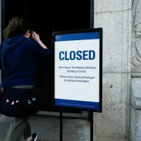 Vote to end government shutdown fails in Senate as Democrats hold firm on health care demands