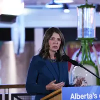 Enbridge CEO urges tanker ban end, says no company will build 'pipeline to nowhere'