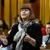 Time is up for the biannual clock change, Liberal MP says