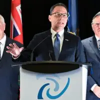 Great Lakes governors stand with Canada ahead of Carney's high-stakes meeting with Trump