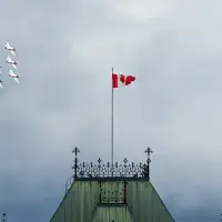 Five premiers urge Carney to withdraw court submission on notwithstanding clause