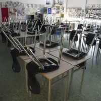 'Love my job': Alberta teachers look to make ends meet in provincewide strike